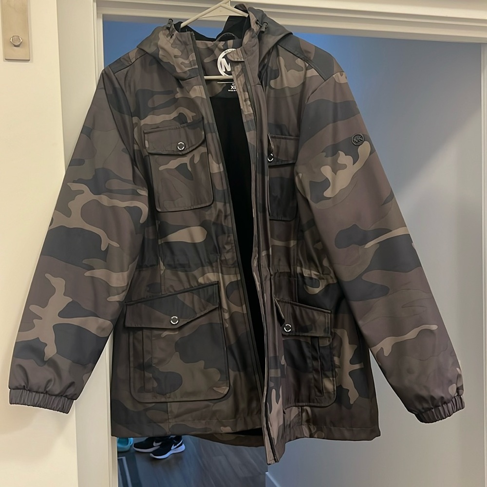 MK coat